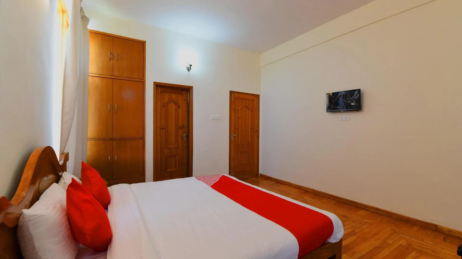 Hotel O Malna Greens Shimla India